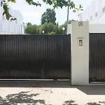 La Casa De La Dehesa- Solo Familias
