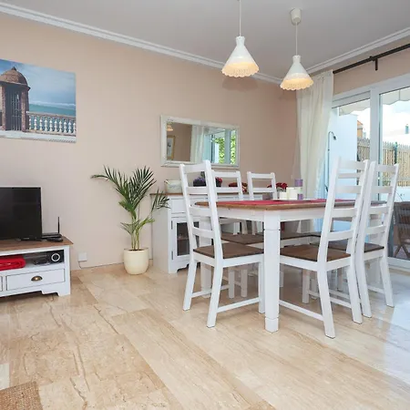 La Casa De La Dehesa- Solo Familias * كونيل ذي لا فرونتيرا