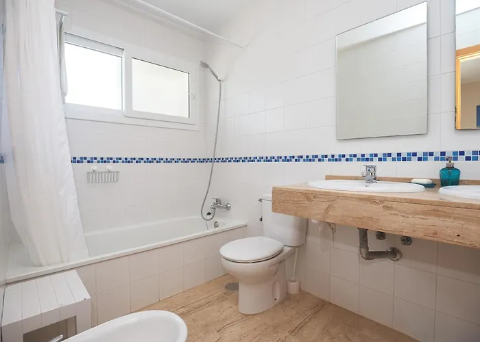 La Casa De La Dehesa- Solo Familias كونيل ذي لا فرونتيرا